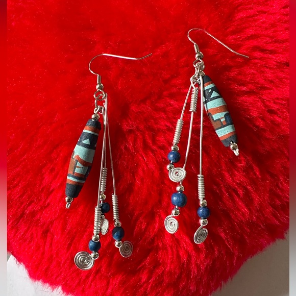 Handmade earrings - Picture 1 of 1